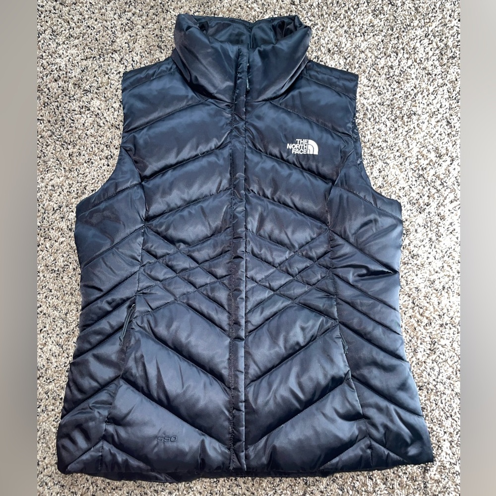 The North Face Women's Black Puffer Vest